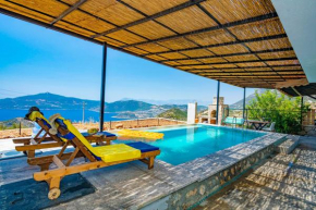 Güneş Duo - Deniz manzaralı Jakuzili Muhafazakar Villa